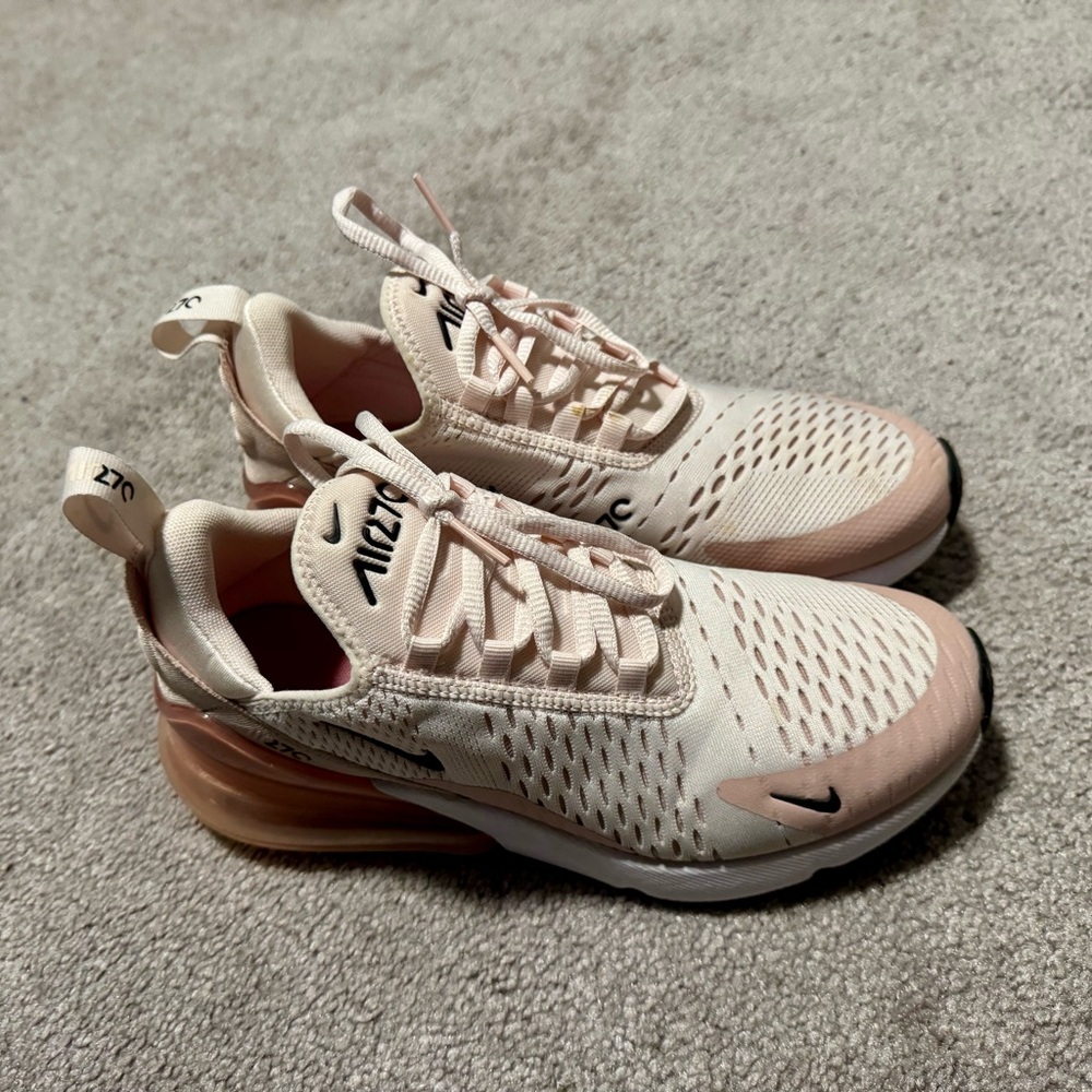 Nike Air Max 270 Pink SIZE 8